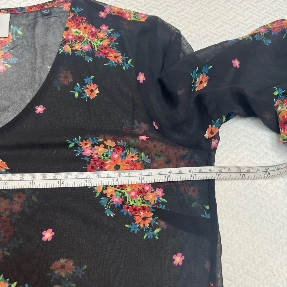 cabi Blooming Blouse Style 3594 Black Floral Size XS - Picture 10 of 12